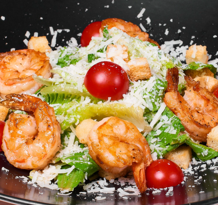 Цезарь с креветками 