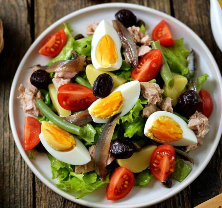 Салат Нисуаз 