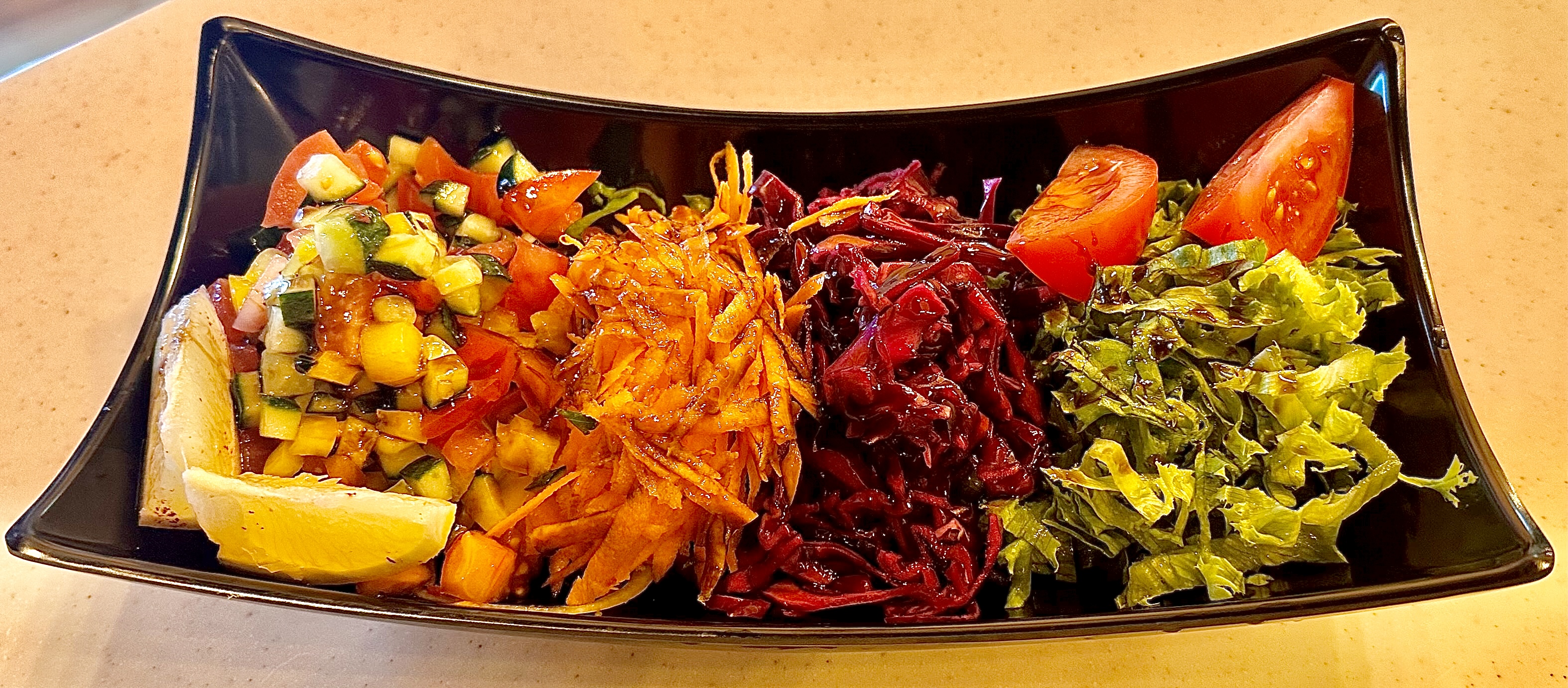 Мевсим салат 