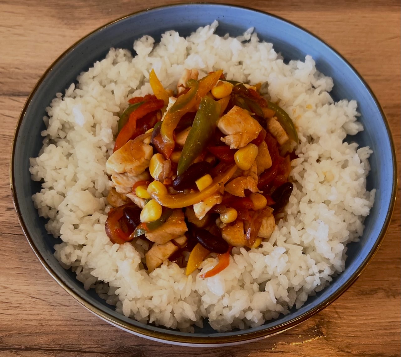 Курица по мексикански с рисом