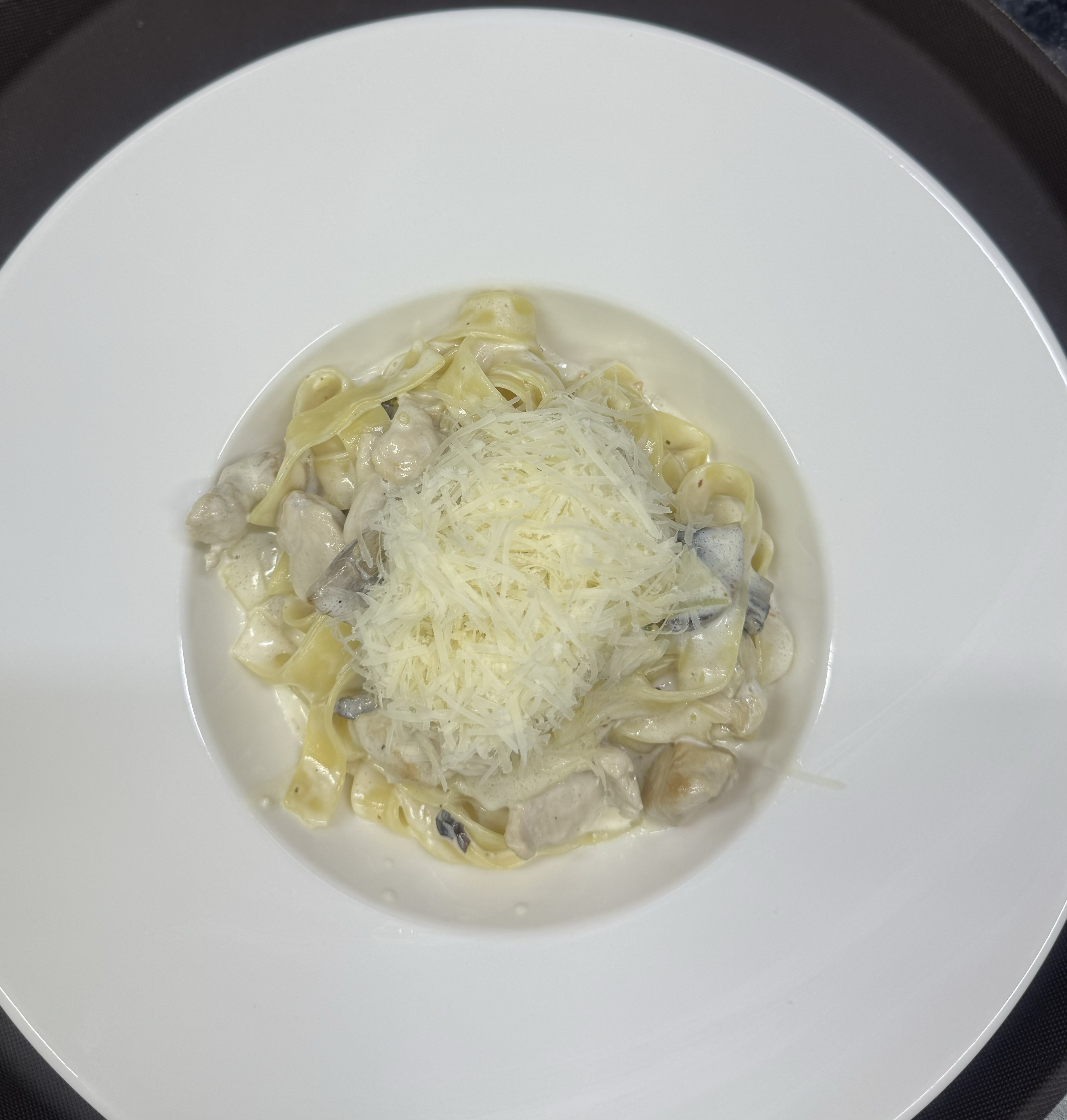 Фетучини с курицей