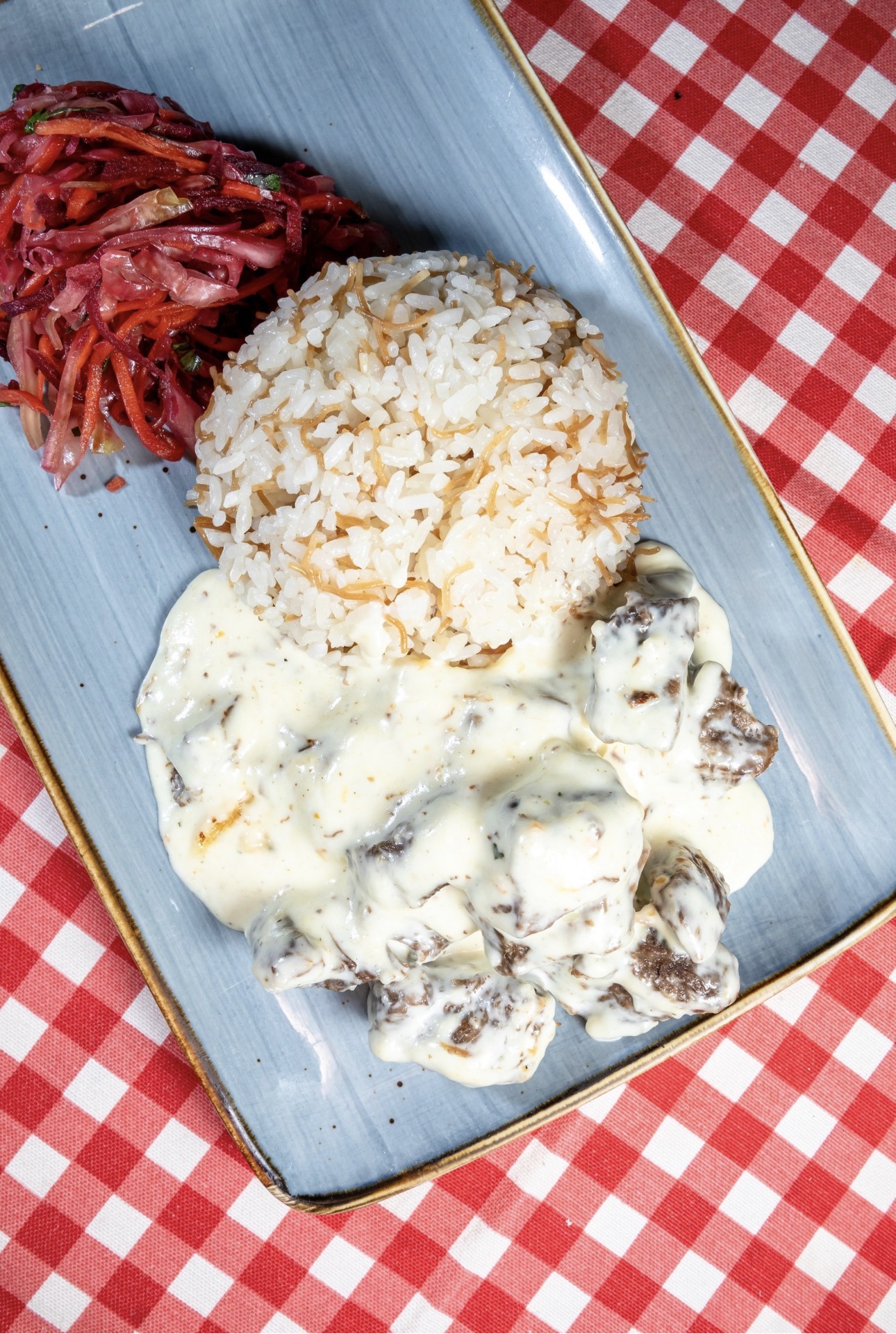 Мясо в кремовом соусе